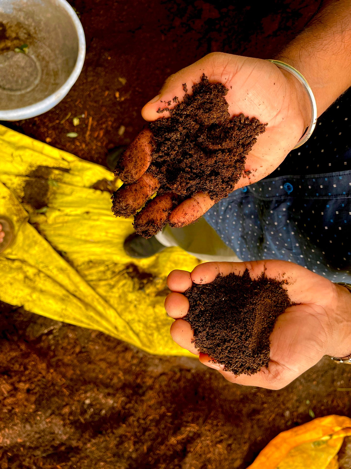 Premium Vermicompost (Buy 1 Get 1 FREE)